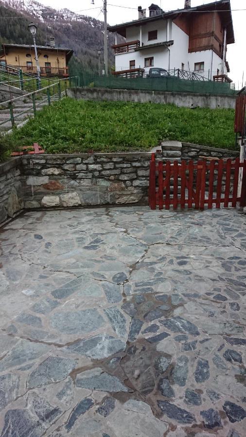B&B Maison Odille Valtournenche Εξωτερικό φωτογραφία