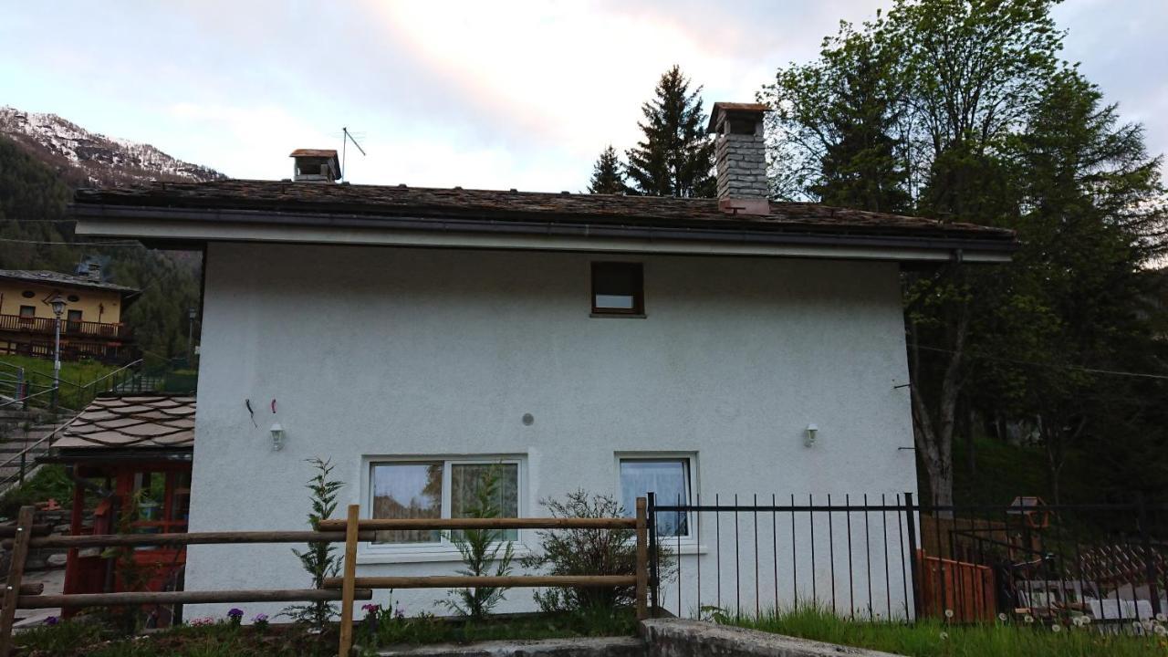B&B Maison Odille Valtournenche Εξωτερικό φωτογραφία
